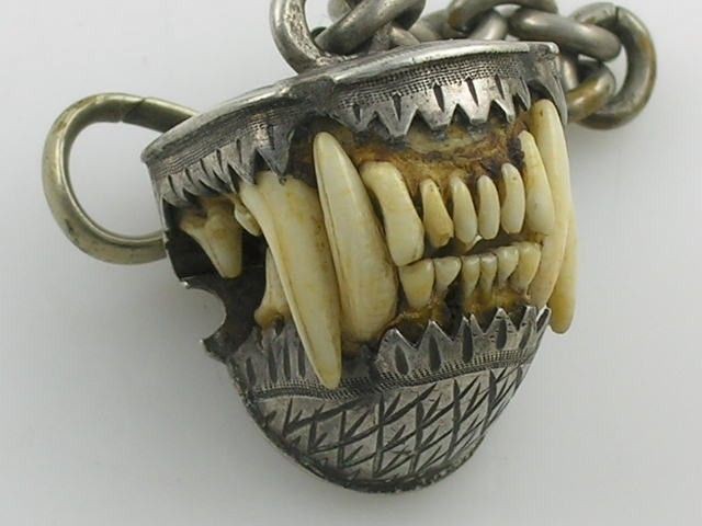 goth accessory teeth